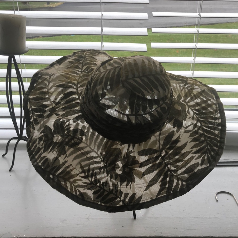 Women hat